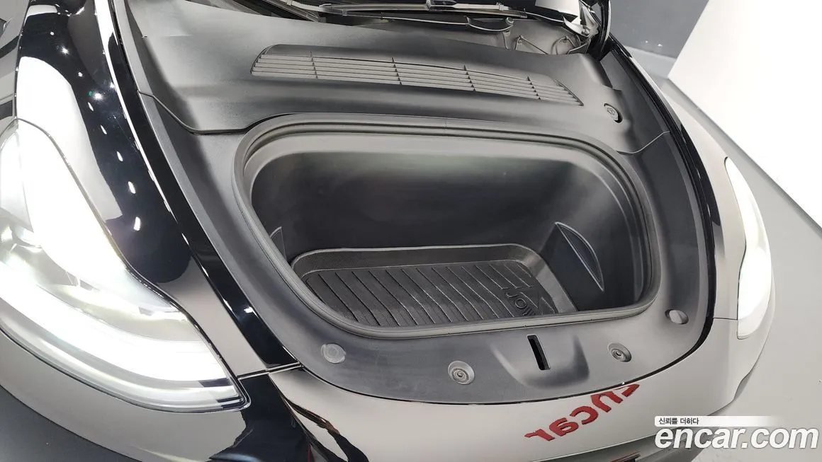 Tesla Model Y 2024 из KR, фото 6