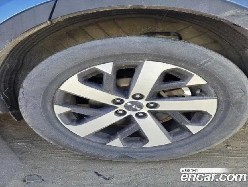 Kia Sorento — фото 9