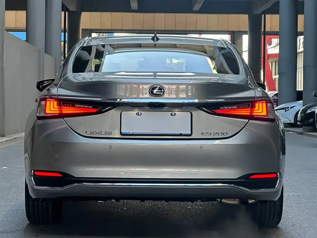 Lexus ES 2024 из CN, фото 3