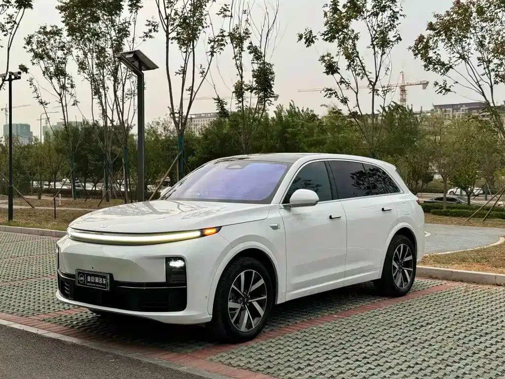 Li Auto L7 2024 из CN, фото 1