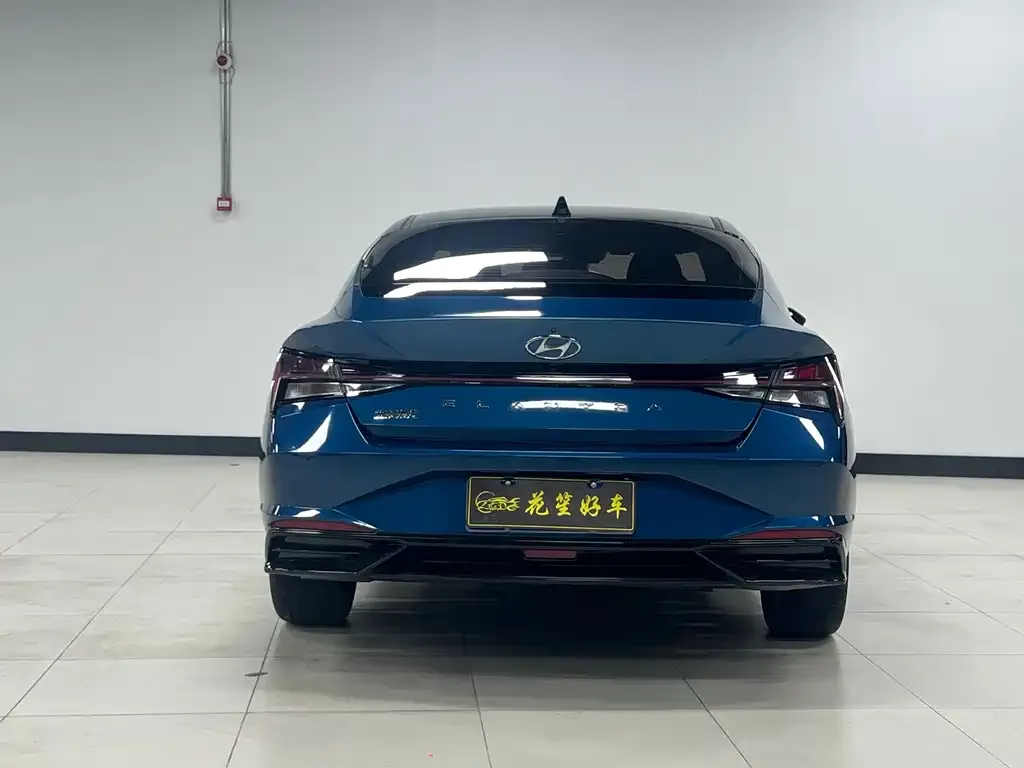 Hyundai Elantra 2022 из CN, фото 3