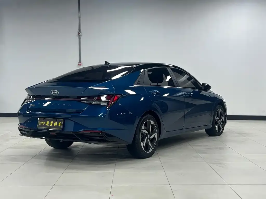 Hyundai Elantra 2022 из CN, фото 9