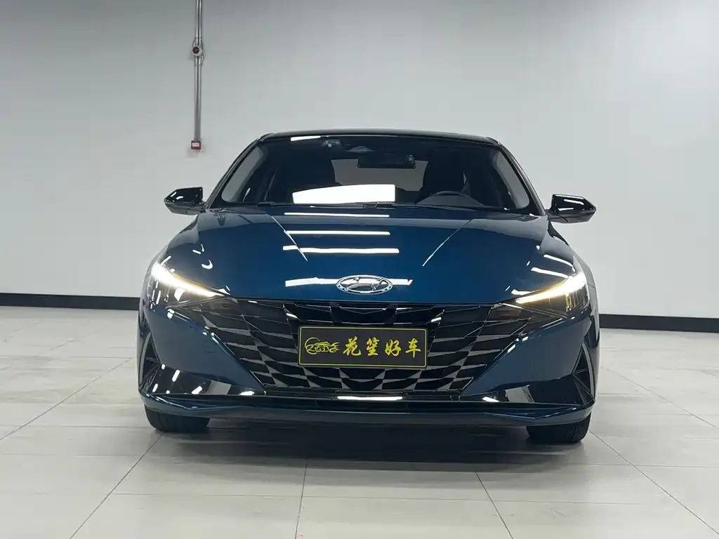 Hyundai Elantra 2022 из CN, фото 4