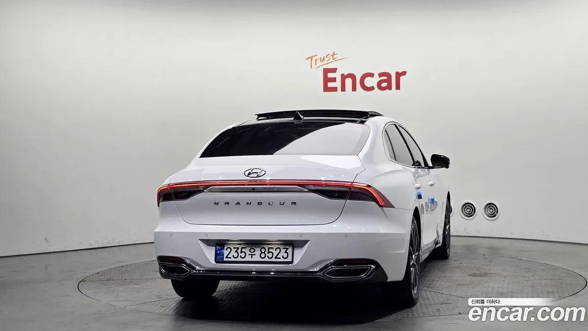 Hyundai Grandeur 2023 из KR, фото 7