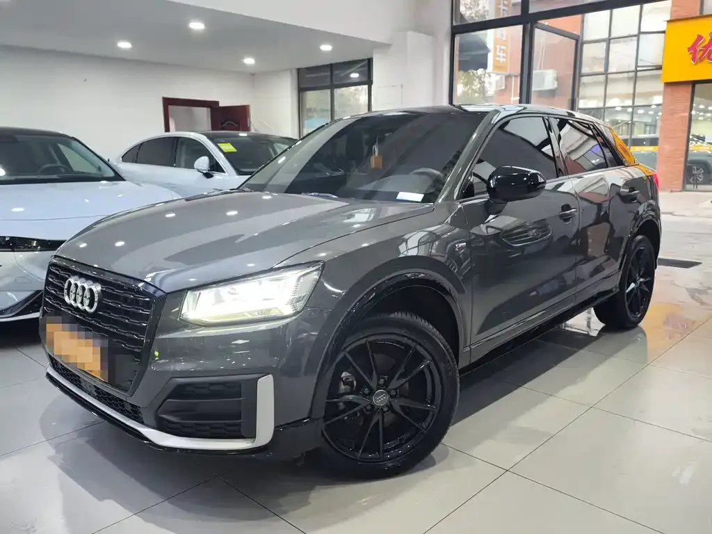 Audi Q2L 2021 из CN, фото 1
