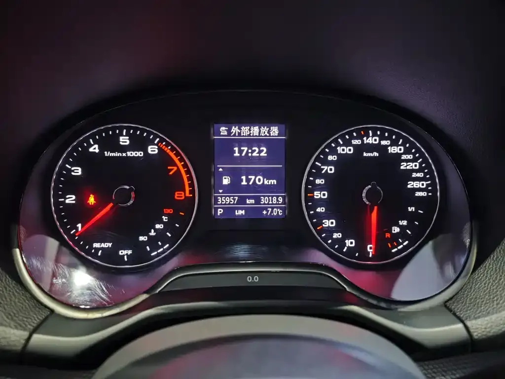 Audi Q2L 2021 из CN, фото 7
