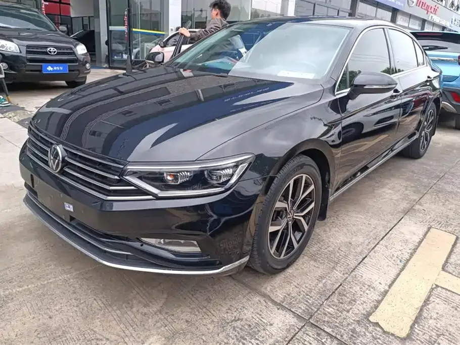 Volkswagen Magotan 2021 из CN, фото 1