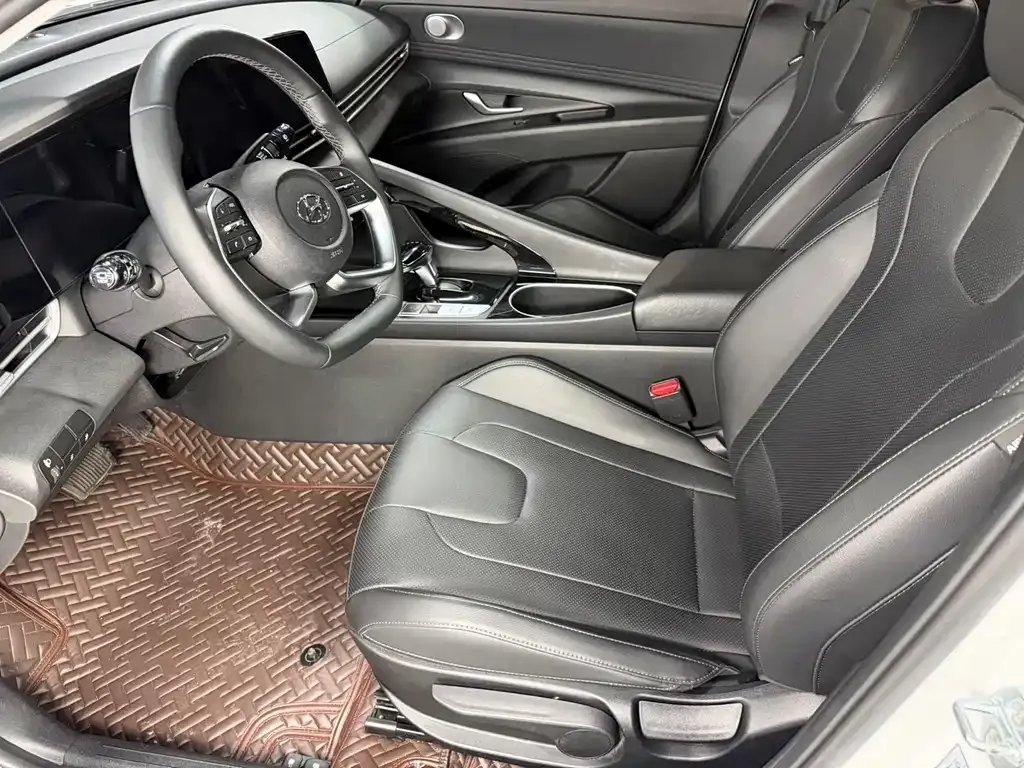 Hyundai Elantra 2022 из CN, фото 6