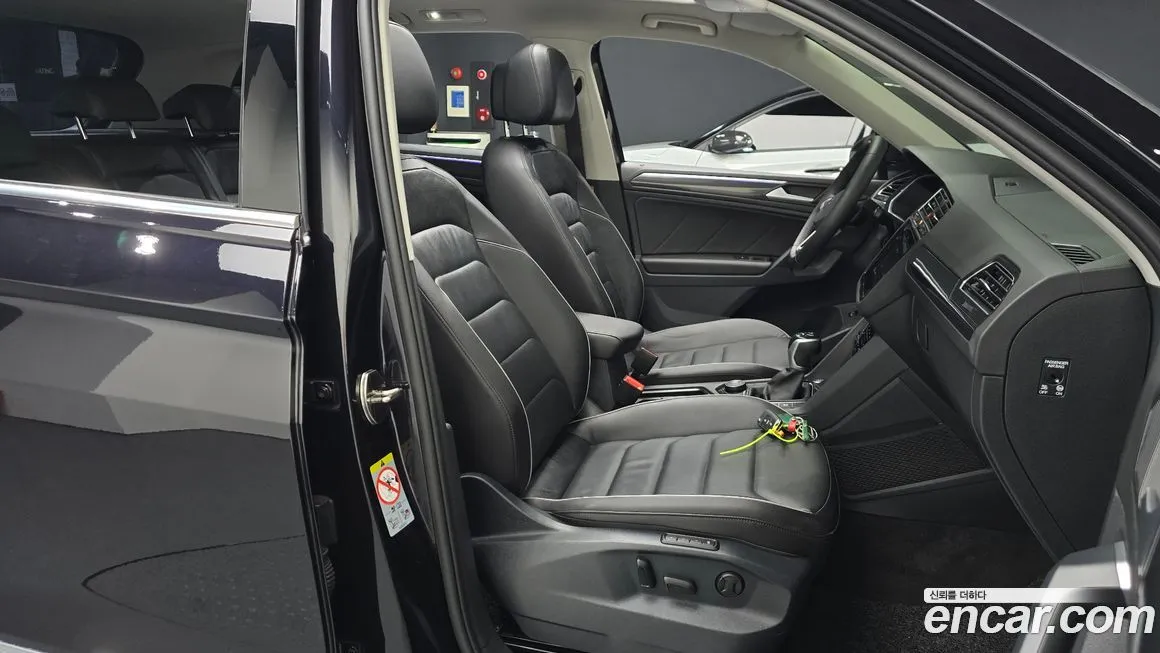 Volkswagen Tiguan 2022 из KR, фото 9