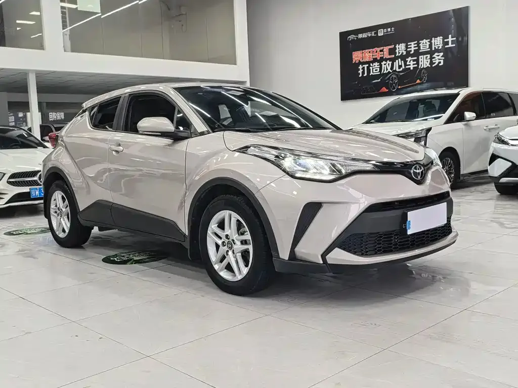 Toyota C-HR 2022 из CN, фото 8