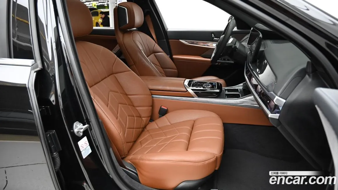 BMW i7 2024 из KR, фото 6