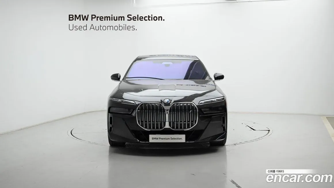 BMW i7 2024 из KR, фото 2