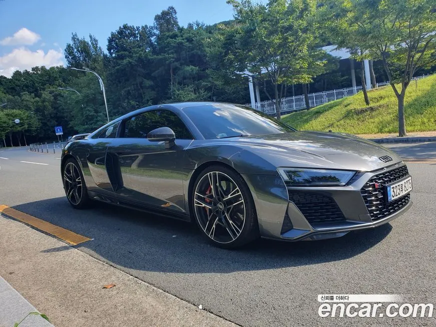 Audi R8 2022 из KR, фото 5