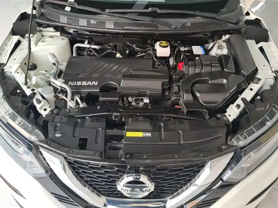 Nissan Qashqai — фото 10