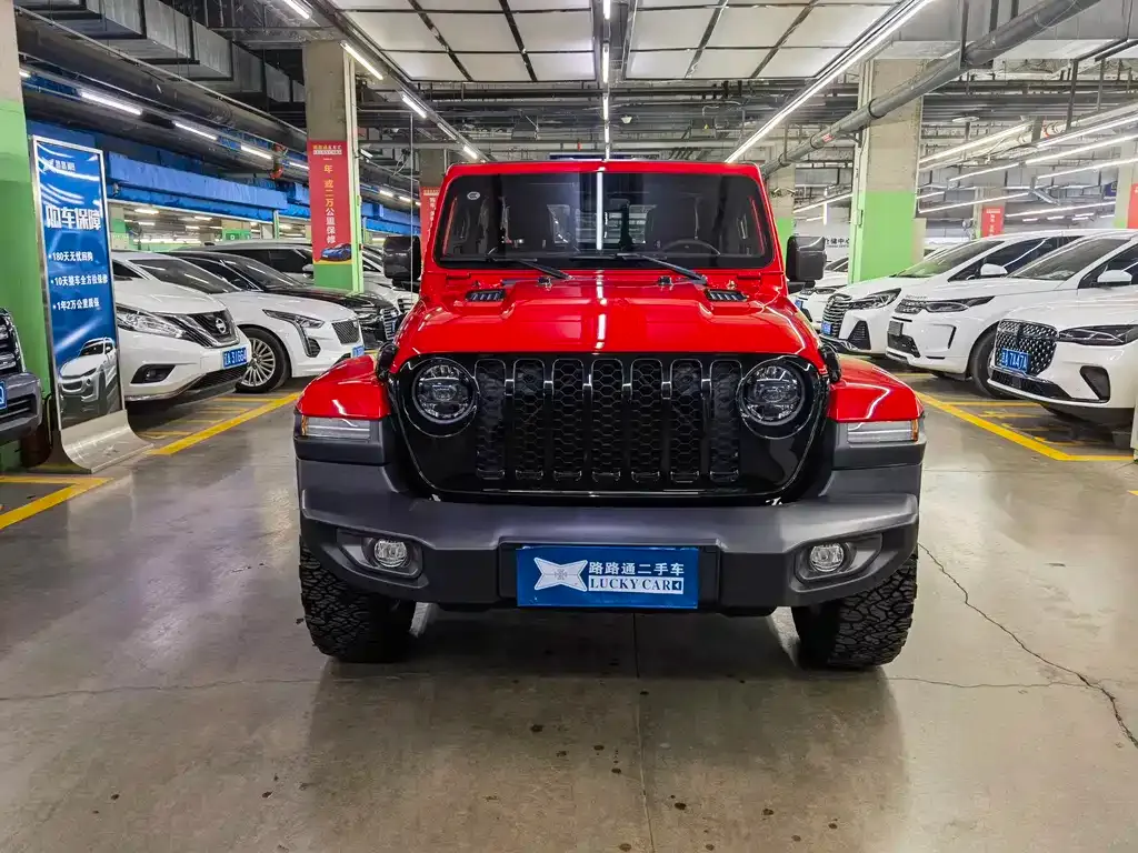 Jeep Gladiator 2024 из CN, фото 8