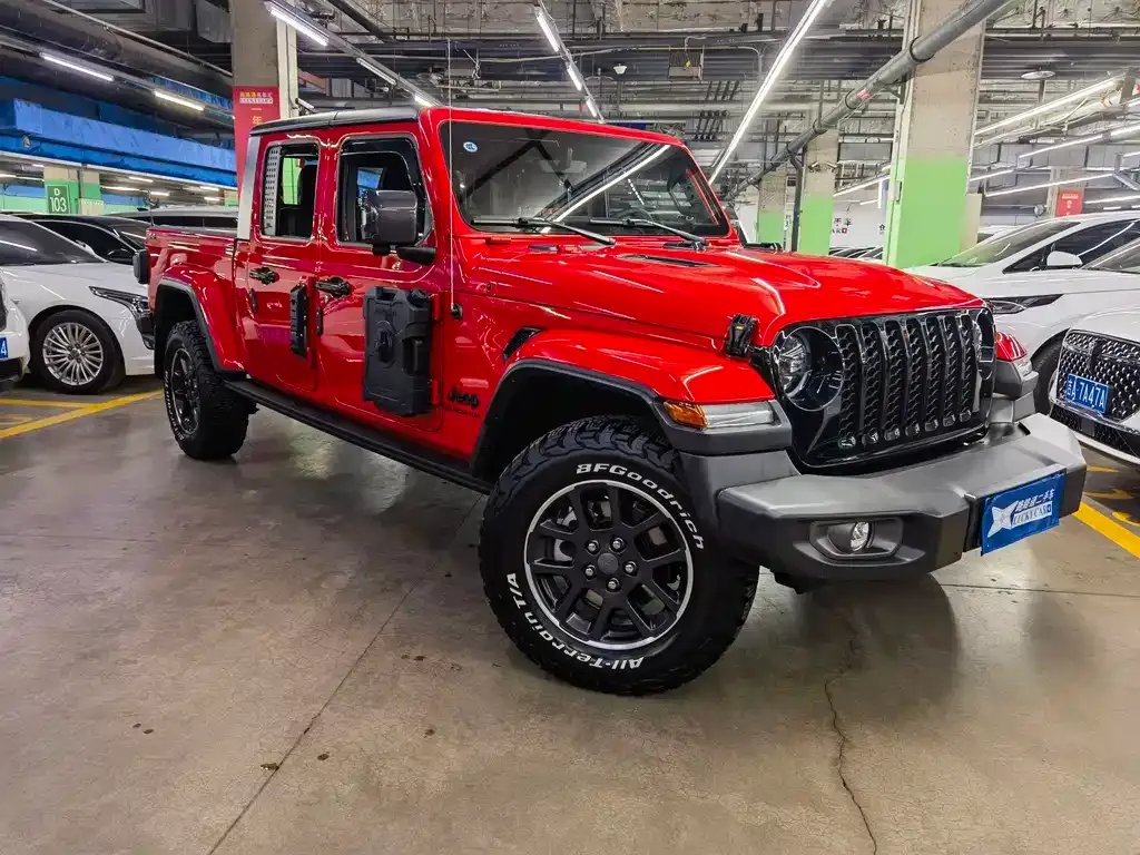 Jeep Gladiator 2024 из CN, фото 9