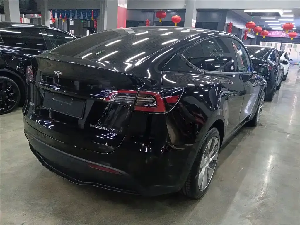 Tesla Model Y 2022 из CN, фото 7