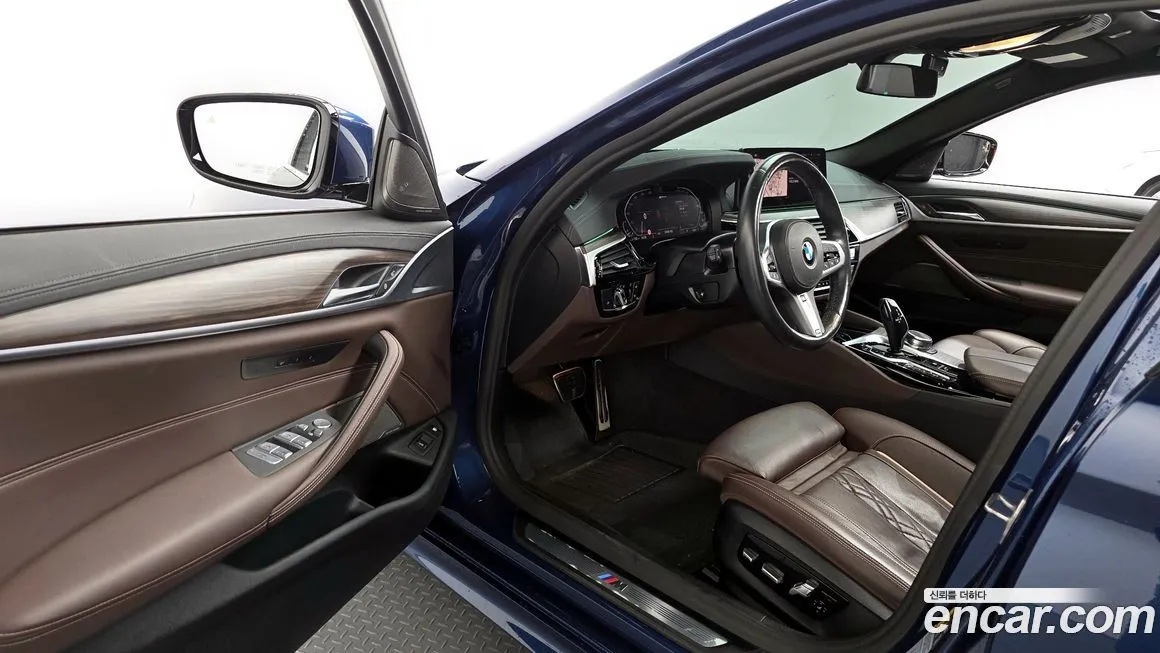 BMW 5-Series 2021 из KR, фото 9
