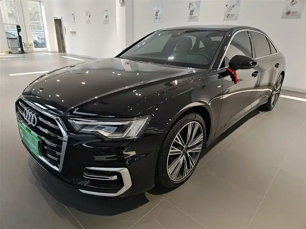 Audi A6L 2025 из CN, фото 1