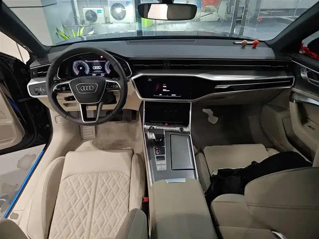 Audi A6L 2025 из CN, фото 9