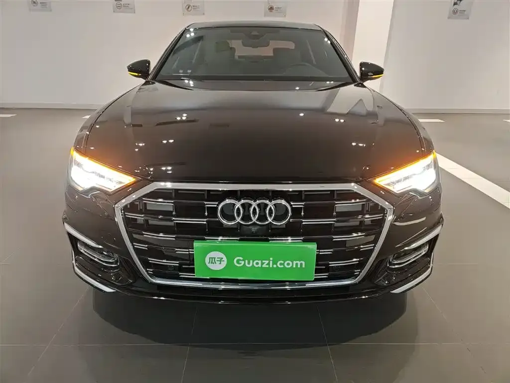 Audi A6L 2025 из CN, фото 4