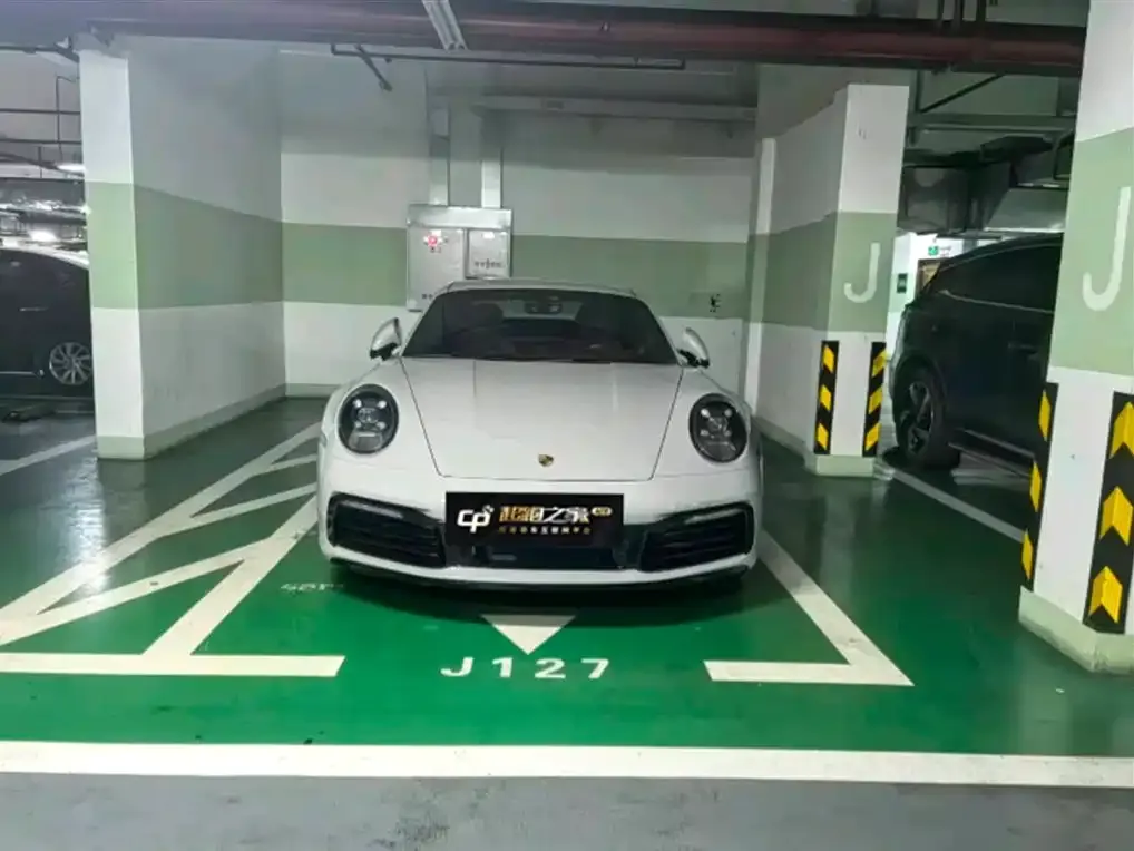 Porsche 911 2024 из CN, фото 1