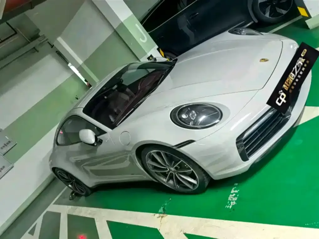 Porsche 911 2024 из CN, фото 3