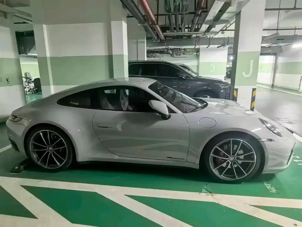 Porsche 911 2024 из CN, фото 6