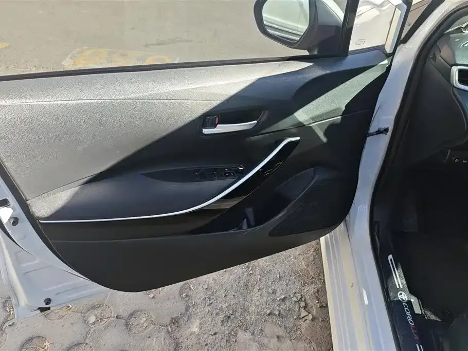 Toyota Corolla 2021 из CN, фото 7