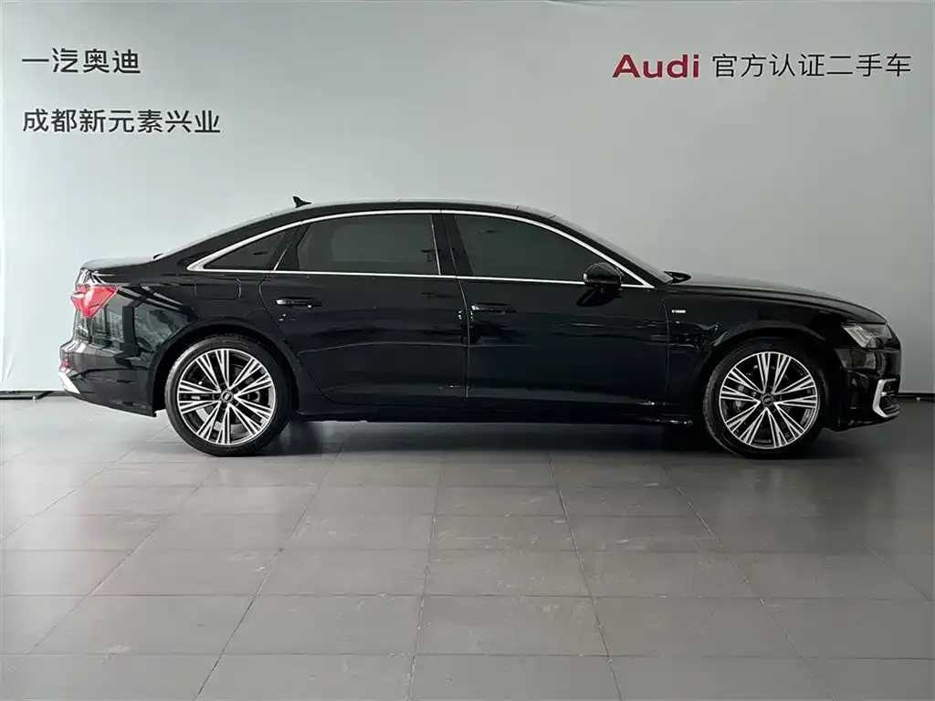 Audi A6L 2025 из CN, фото 10