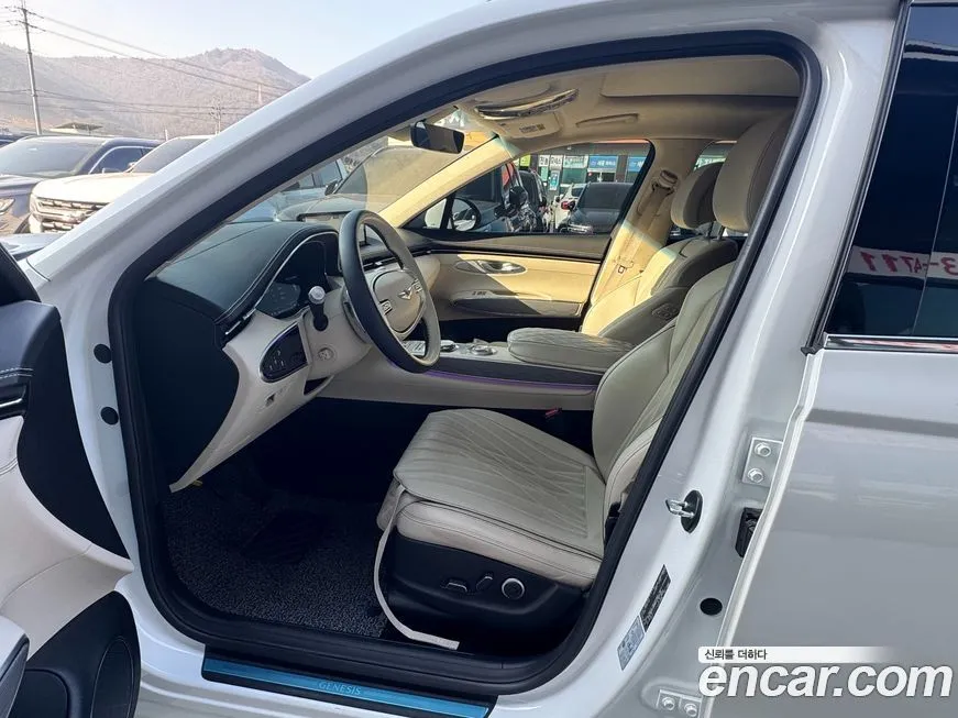 Genesis GV70 2024 из KR, фото 7
