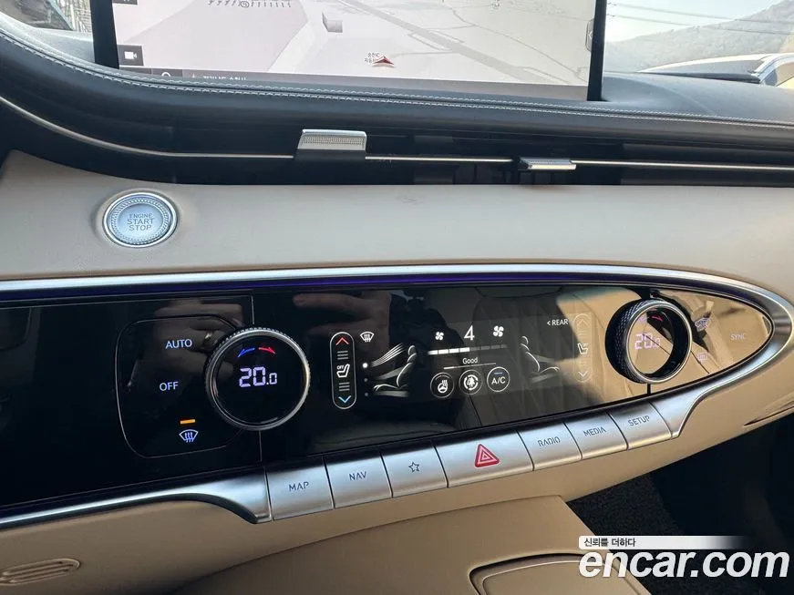 Genesis GV70 2024 из KR, фото 3