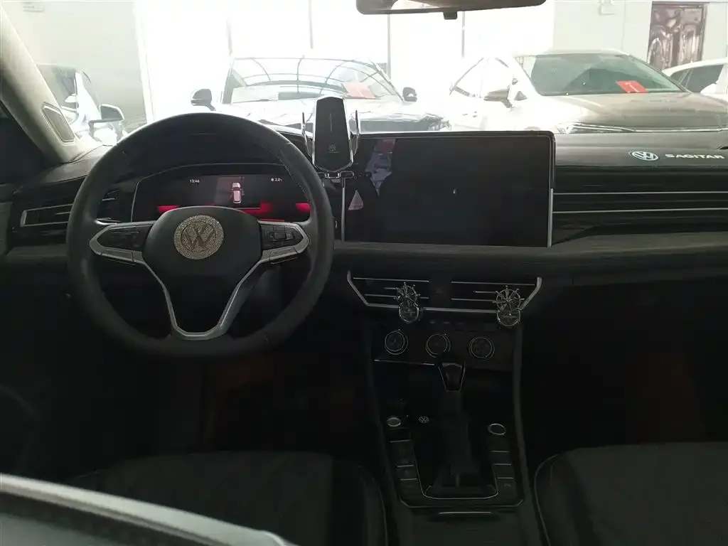 Volkswagen Sagitar 2024 из CN, фото 4