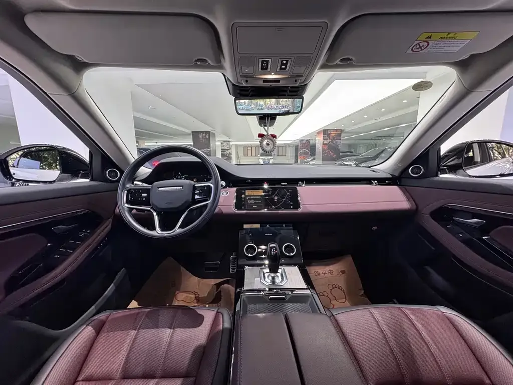 Land Rover Evoque 2023 из CN, фото 8
