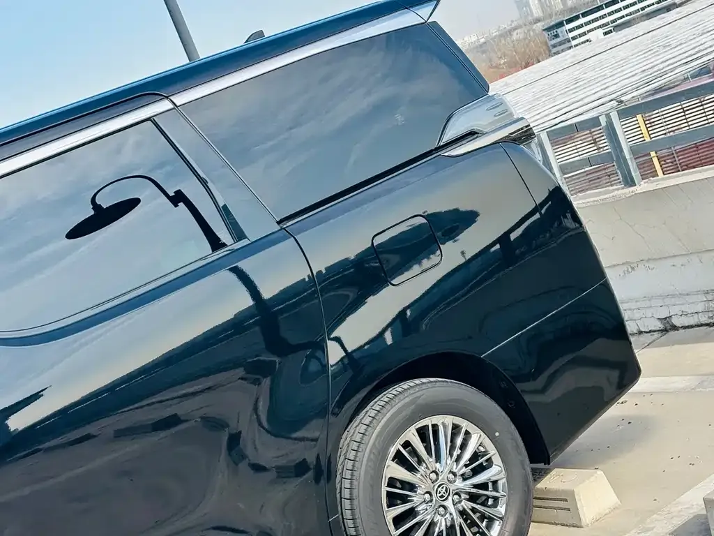 Toyota Vellfire 2021 из CN, фото 9