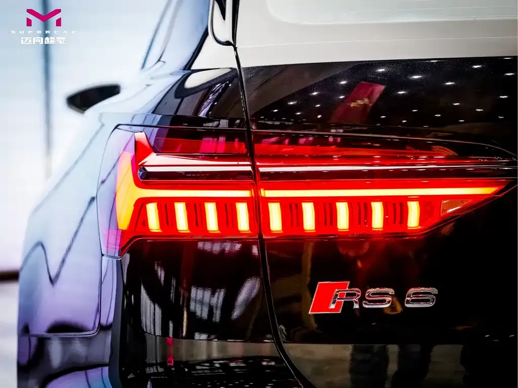 Audi RS 6 2024 из CN, фото 3