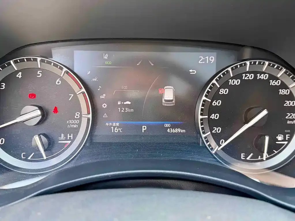 Toyota Highlander 2023 из CN, фото 2