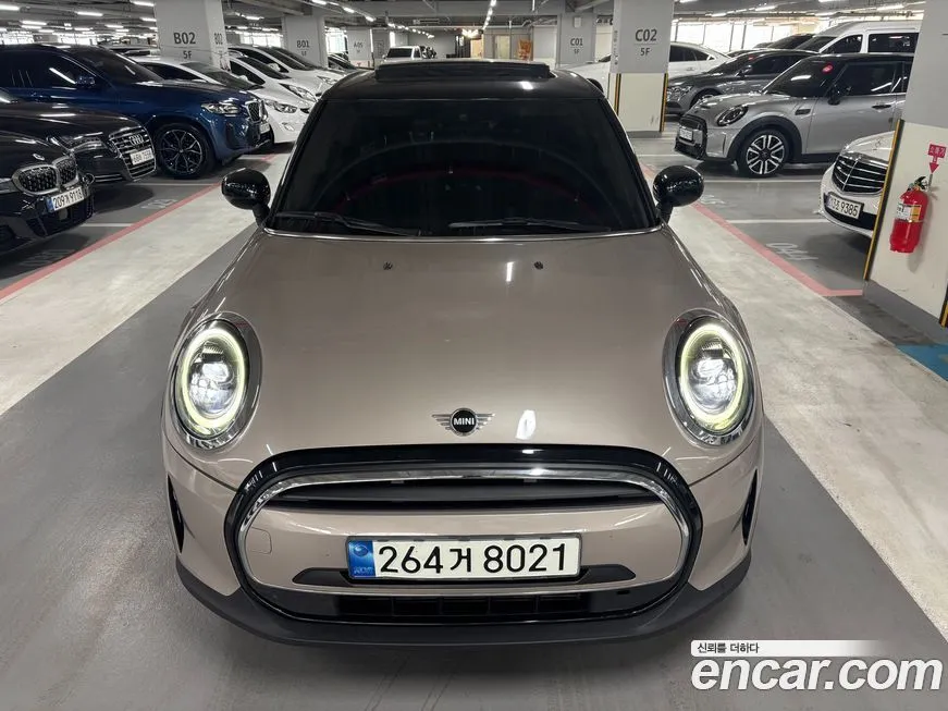 Mini Cooper 2022 из KR, фото 1