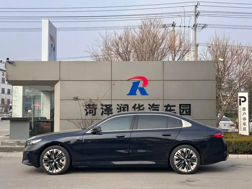 BMW i5 2025 из CN, фото 6