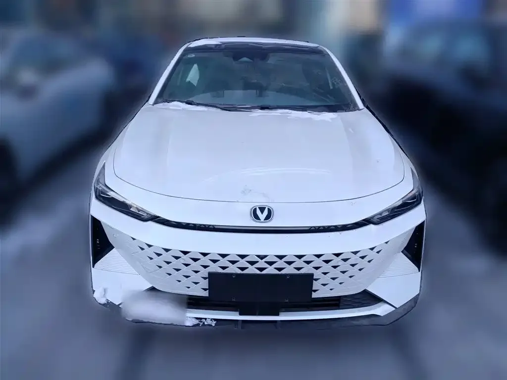 Changan UNI-V iDD 2026 из CN, фото 6