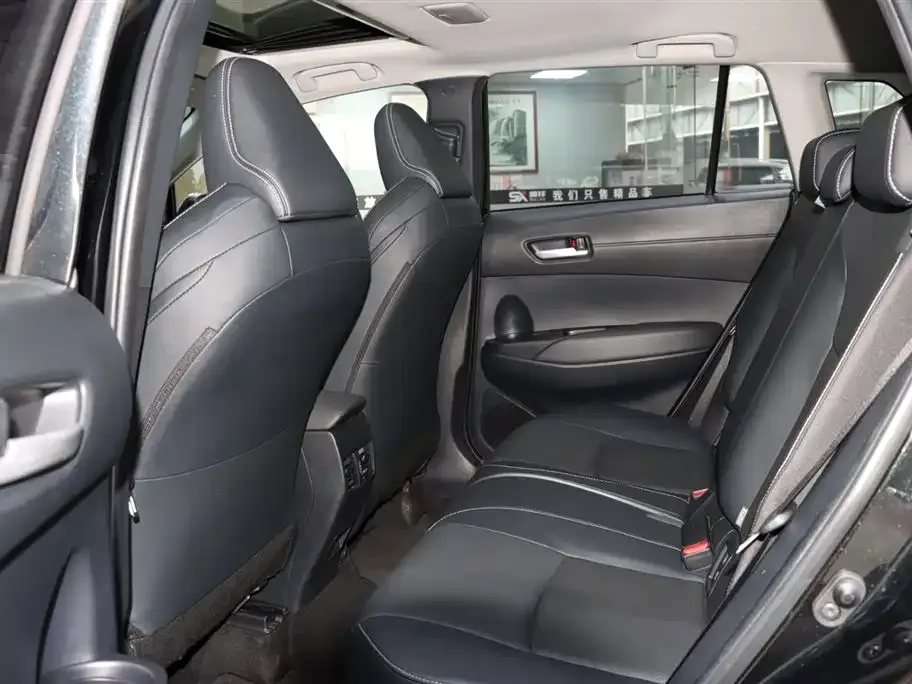 Toyota Frontlander 2023 из CN, фото 2