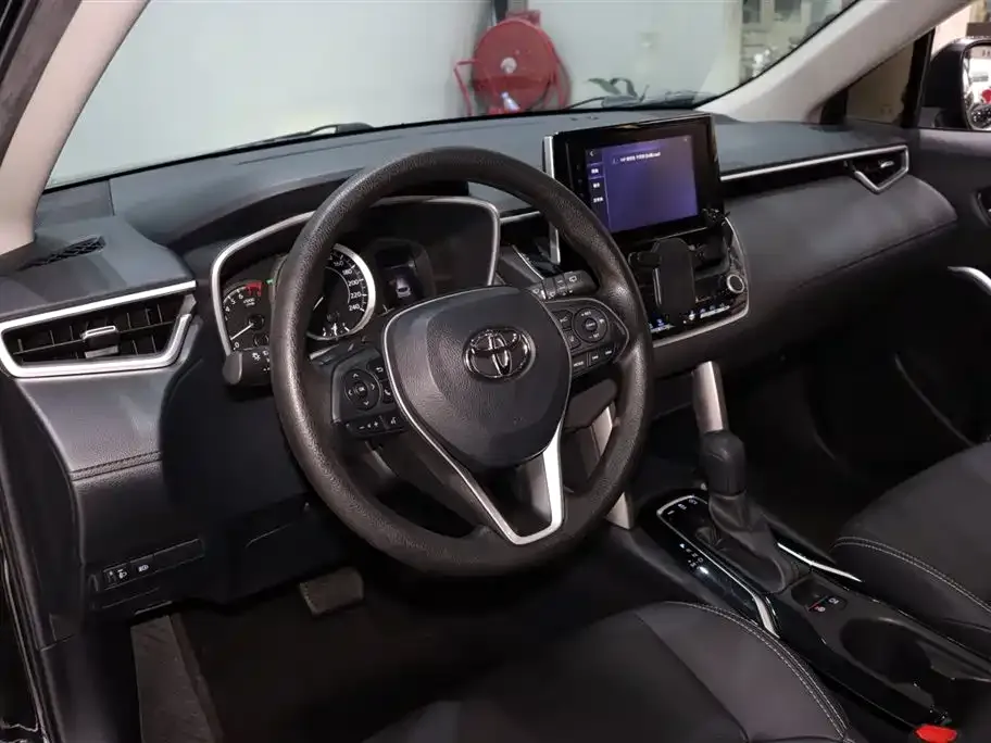 Toyota Frontlander 2023 из CN, фото 3