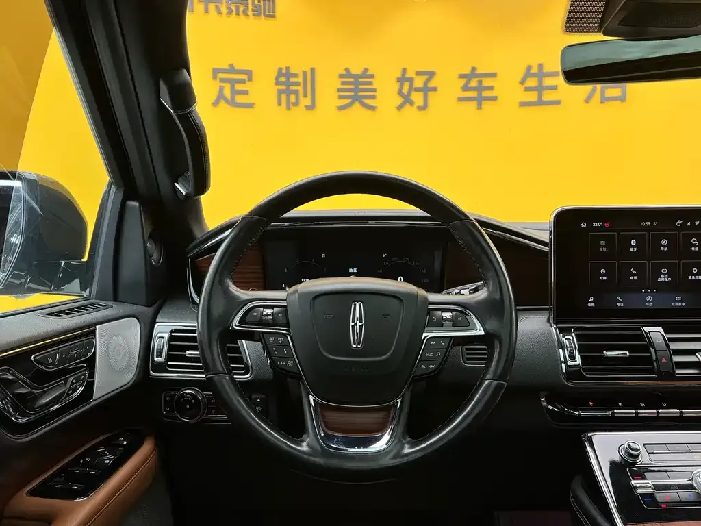 Lincoln Navigator 2021 из CN, фото 8
