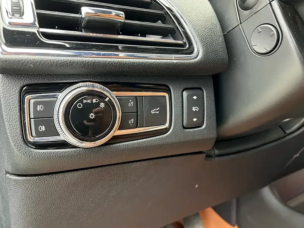 Lincoln Navigator 2021 из CN, фото 3