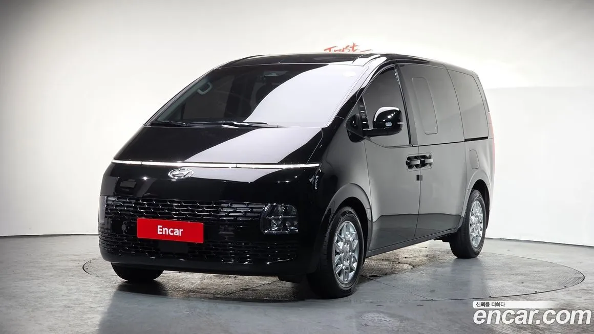 Hyundai Staria 2022 из KR, фото 1