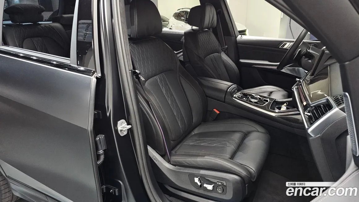 BMW X7 2025 из KR, фото 8