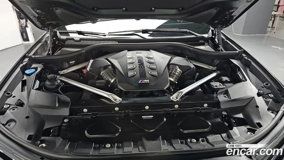 BMW X7 2025 из KR, фото 5