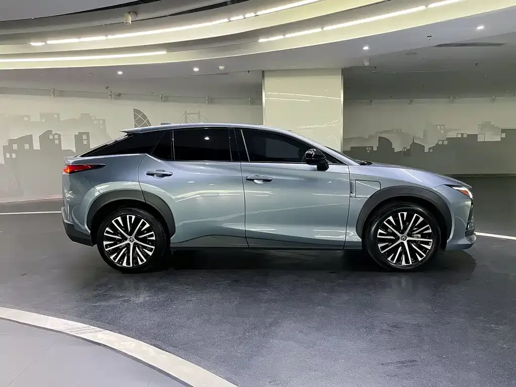 Lexus RZ 2023 из CN, фото 5