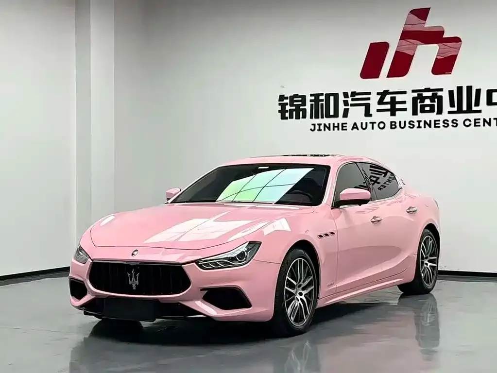 Maserati Ghibli — фото 1