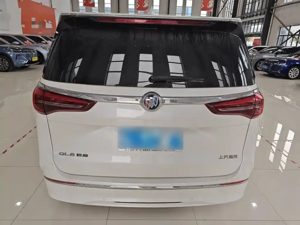 Buick GL8 2024 из CN, фото 7